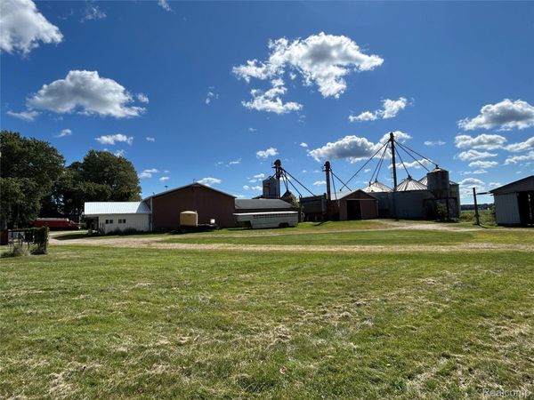 16465 Almont Road , Berlin Township, Mi 48002
