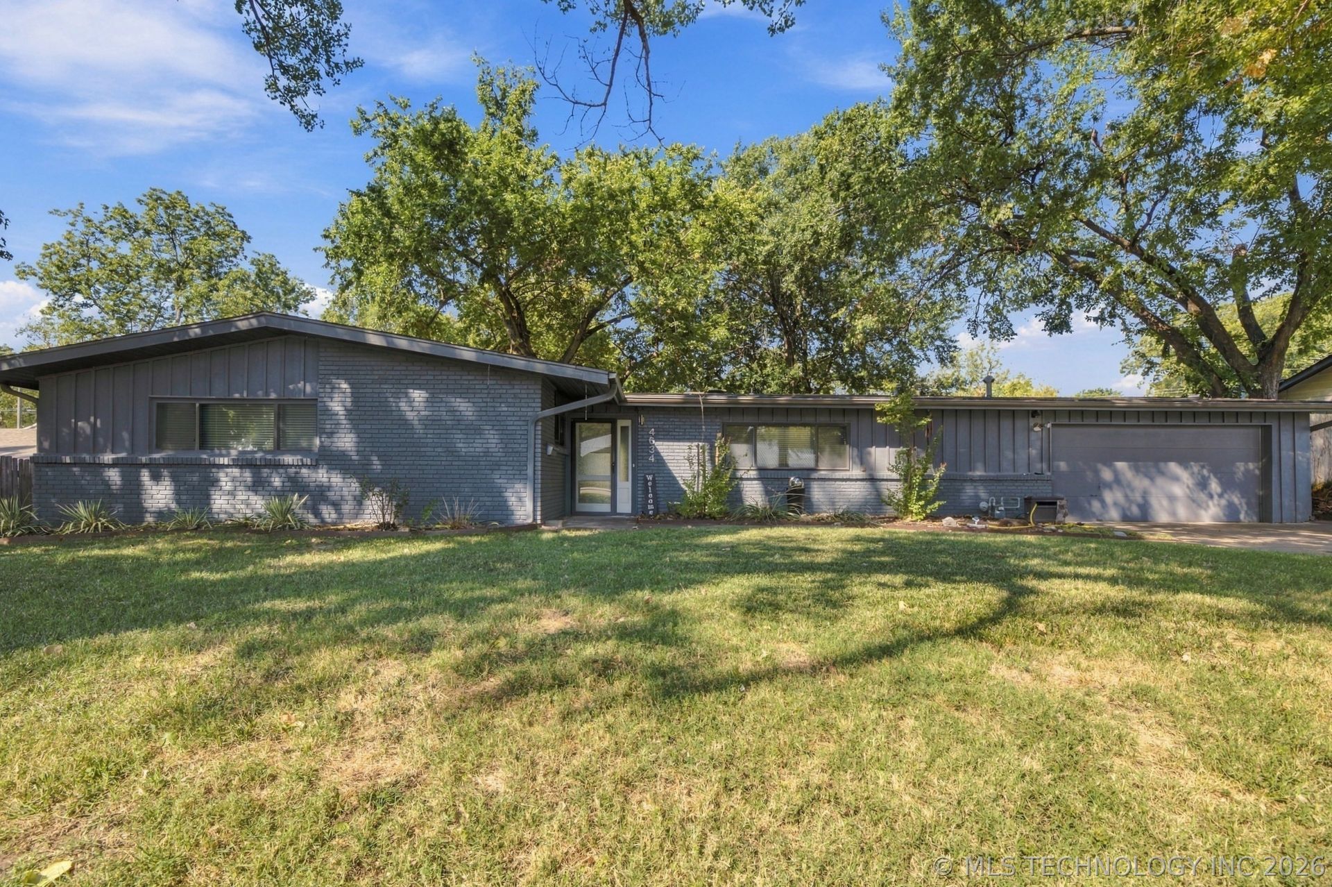 4634 S Delaware Avenue, Tulsa, OK 74105 Main Photo