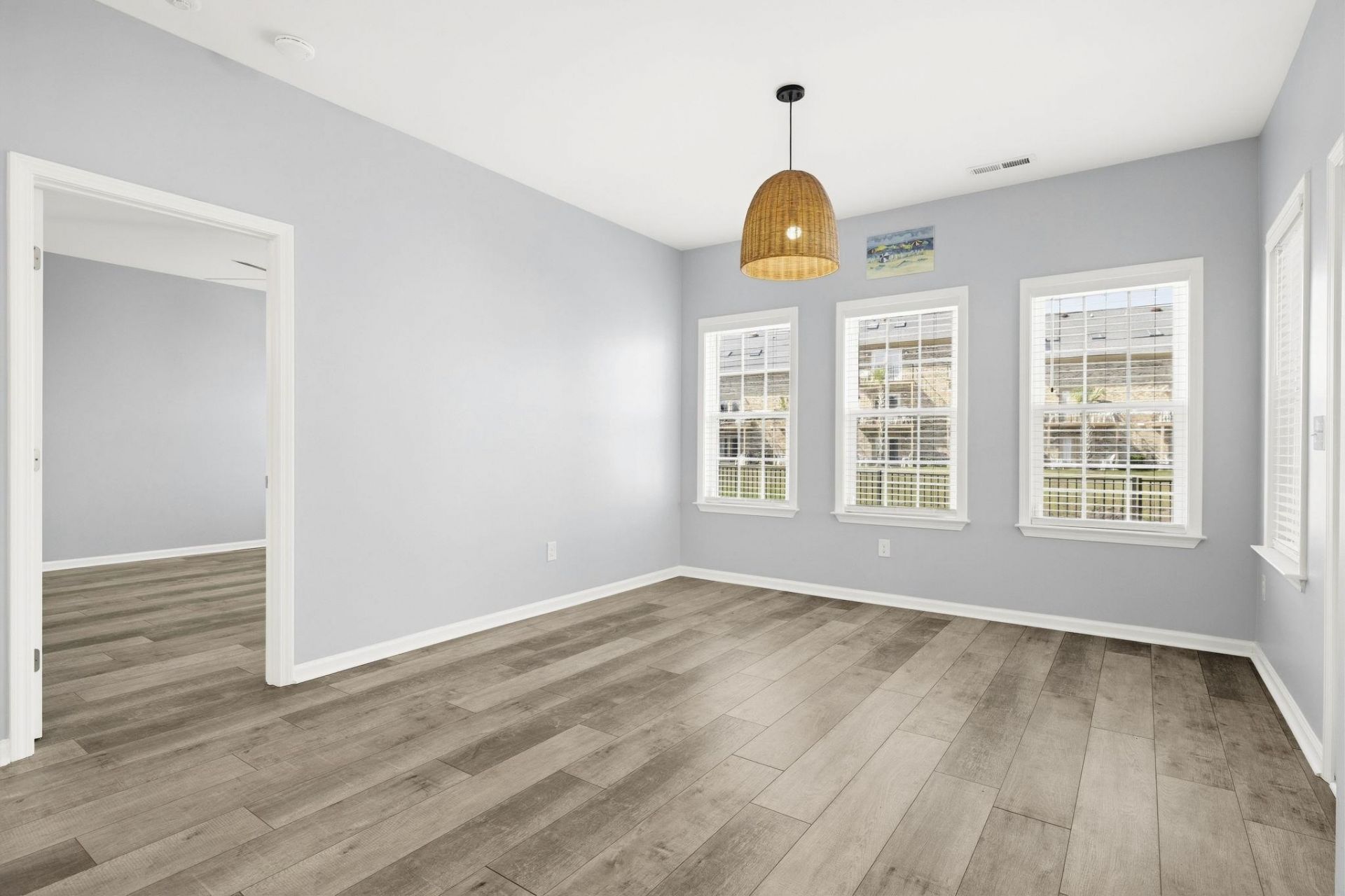 268 Lifestyle Court Photo 11