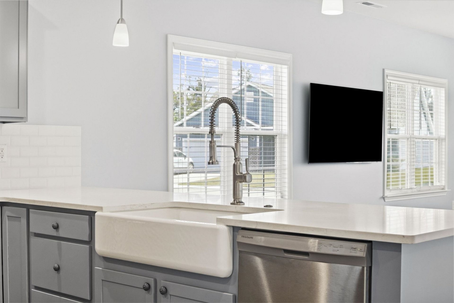 268 Lifestyle Court Photo 21