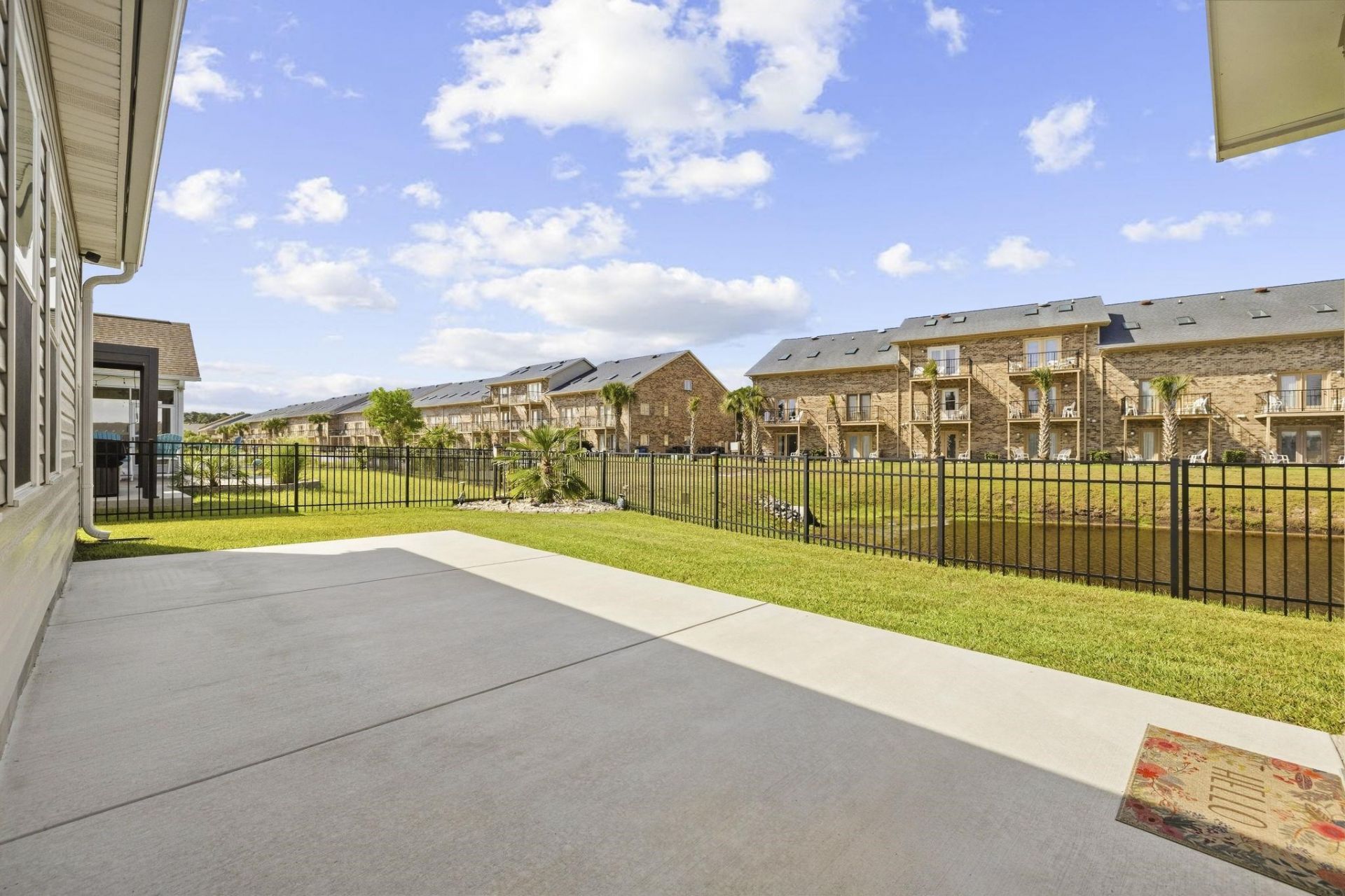 268 Lifestyle Court Photo 39