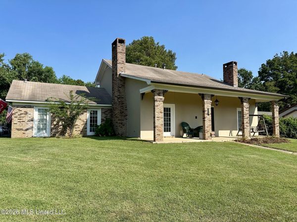 1501 Rosemont Drive, Clinton, MS 39056