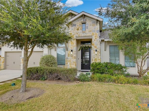 3120 Creek Ridge Street , Seguin, TX 78155