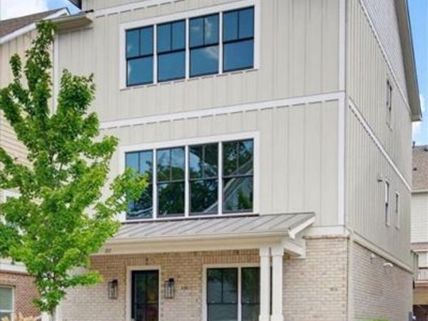 211 Highland Park Point, Woodstock, GA 30188