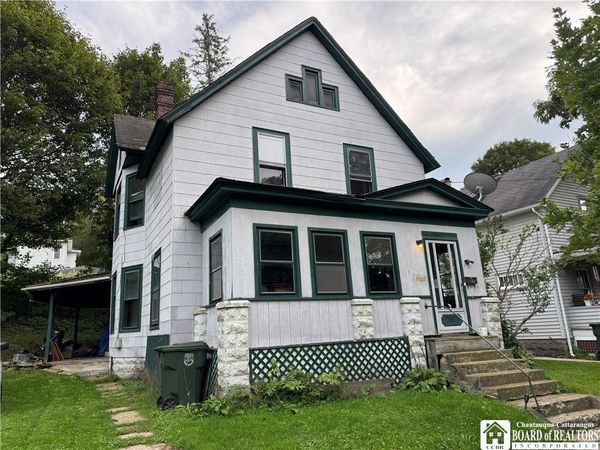 503 W 7th Street , Jamestown, NY 14701