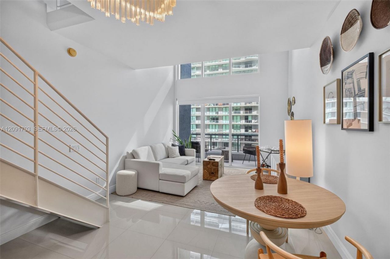 60 SW 13th St, Unit 3414, Miami, FL 33130 Photo