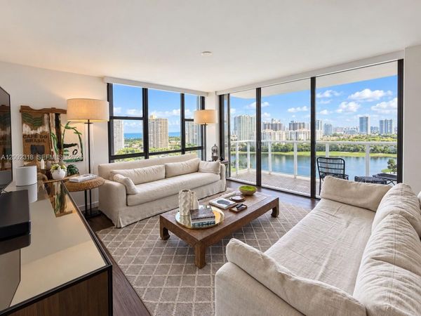 3625 N Country Club Dr , Unit 2003, Aventura, FL 33180