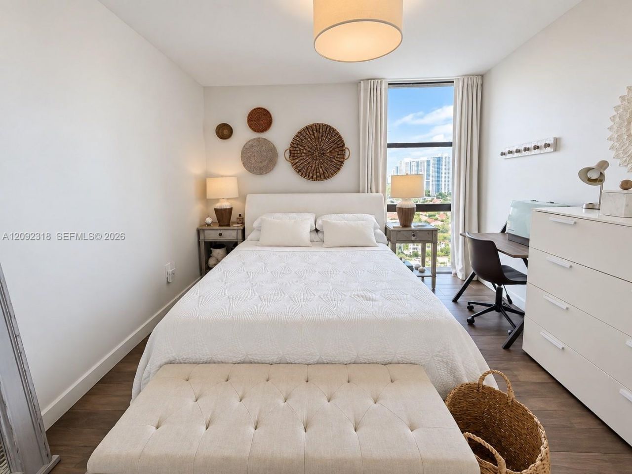 3625 N Country Club Dr , Unit 2003, Aventura, FL 33180 Photo