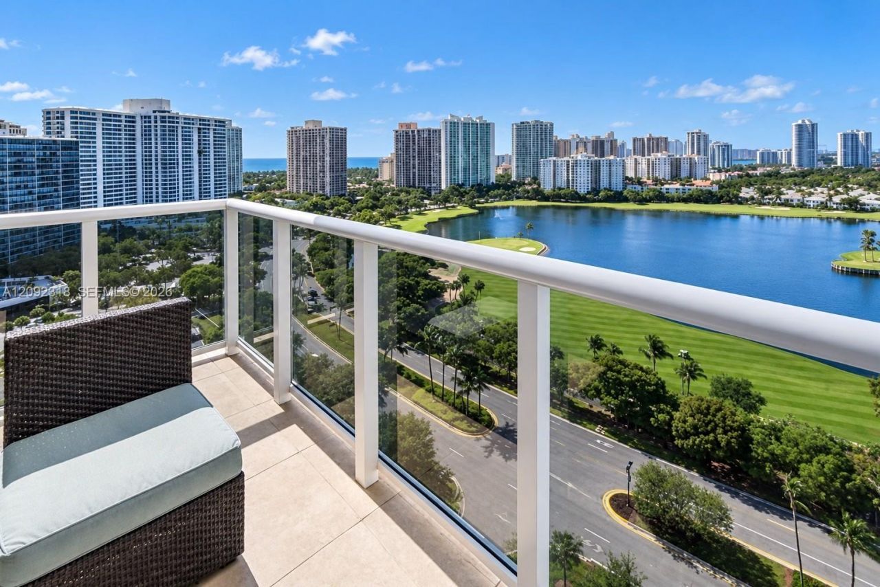 3625 N Country Club Dr , Unit 2003, Aventura, FL 33180 Photo