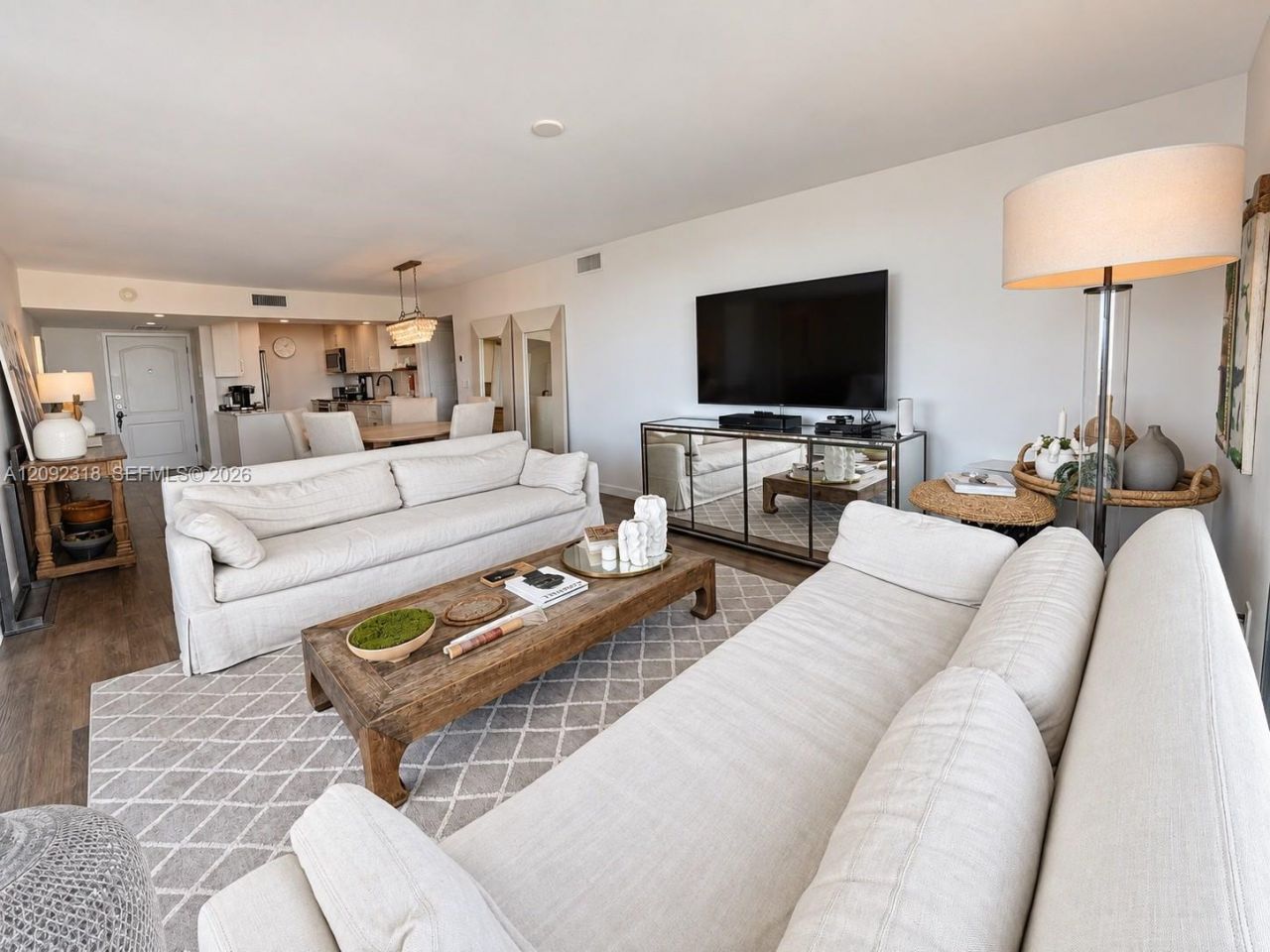 3625 N Country Club Dr , Unit 2003, Aventura, FL 33180 Photo