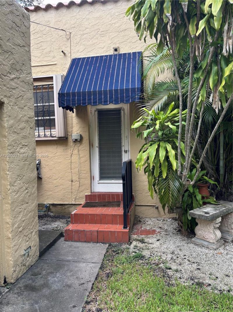 825 Madrid St, Coral Gables, FL 33134 Photo