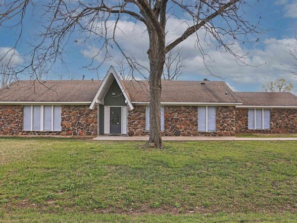 3602 Mobile , Pine Bluff, AR 71601