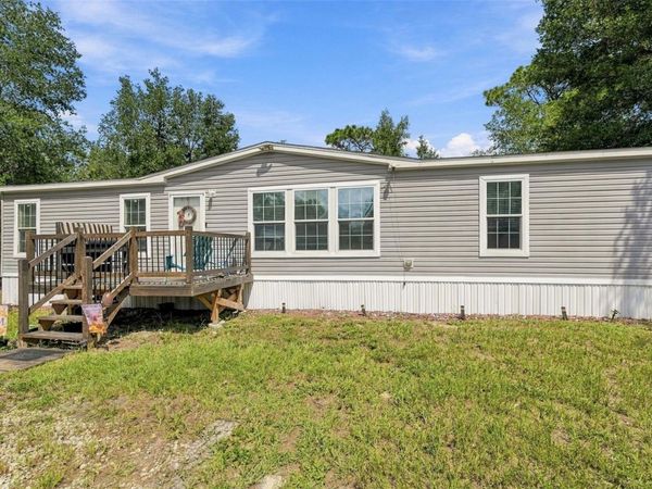 15247 LOMA AVENUE , SPRING HILL, FL 34610