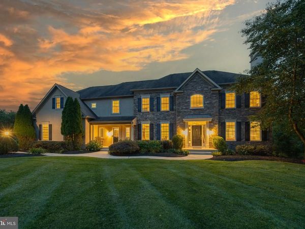 572 STORE ROAD, HARLEYSVILLE, PA 19438