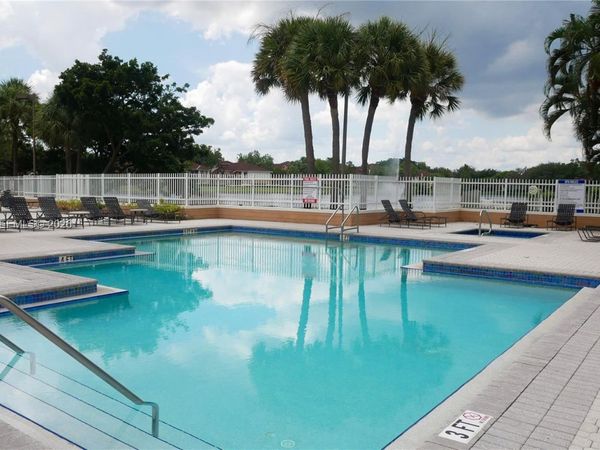 832 NW 92nd Ave, Unit 832, Plantation, FL 33324