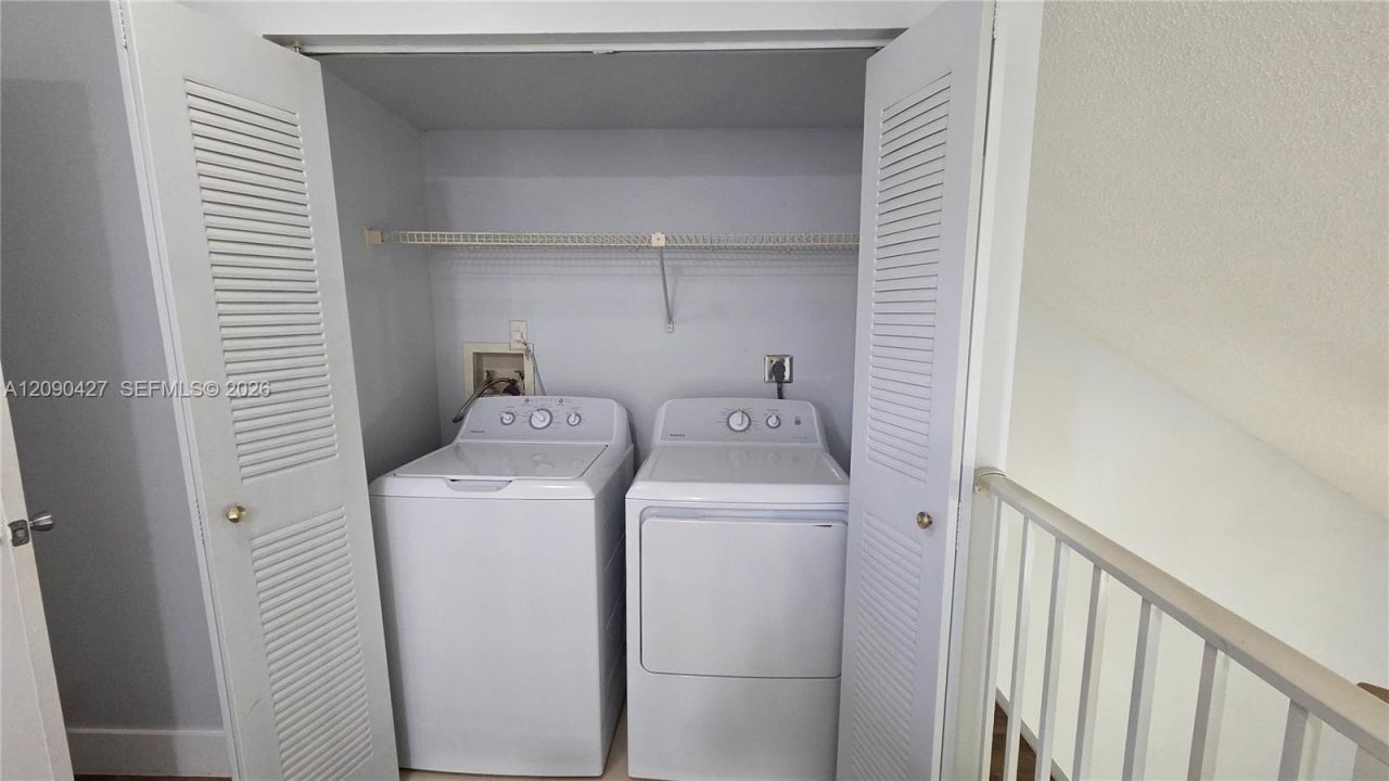 832 NW 92nd Ave , Unit 932, Plantation, FL 33324 Photo