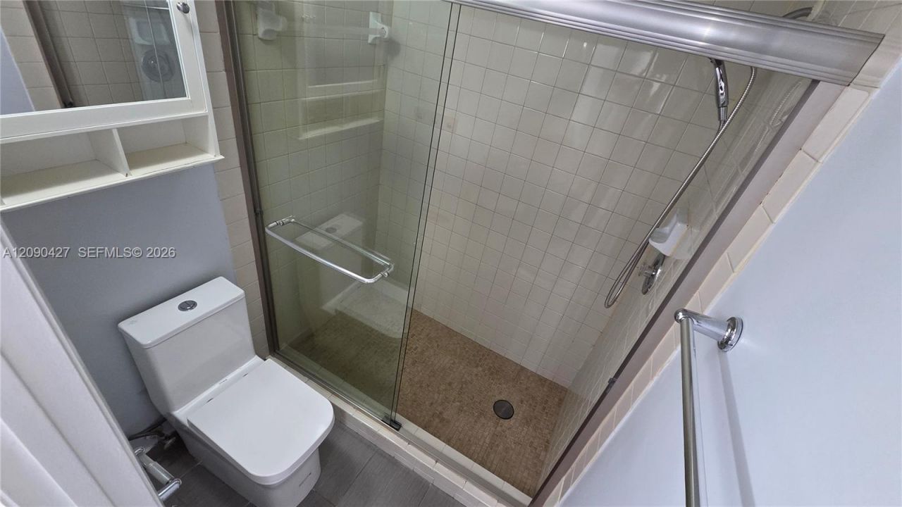 832 NW 92nd Ave , Unit 932, Plantation, FL 33324 Photo