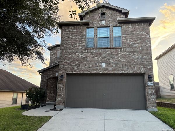 5740 Ping, Schertz, TX 78108