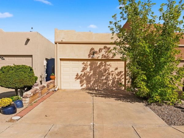 4532 Holiday Breeze Place NE, Albuquerque, NM 87111