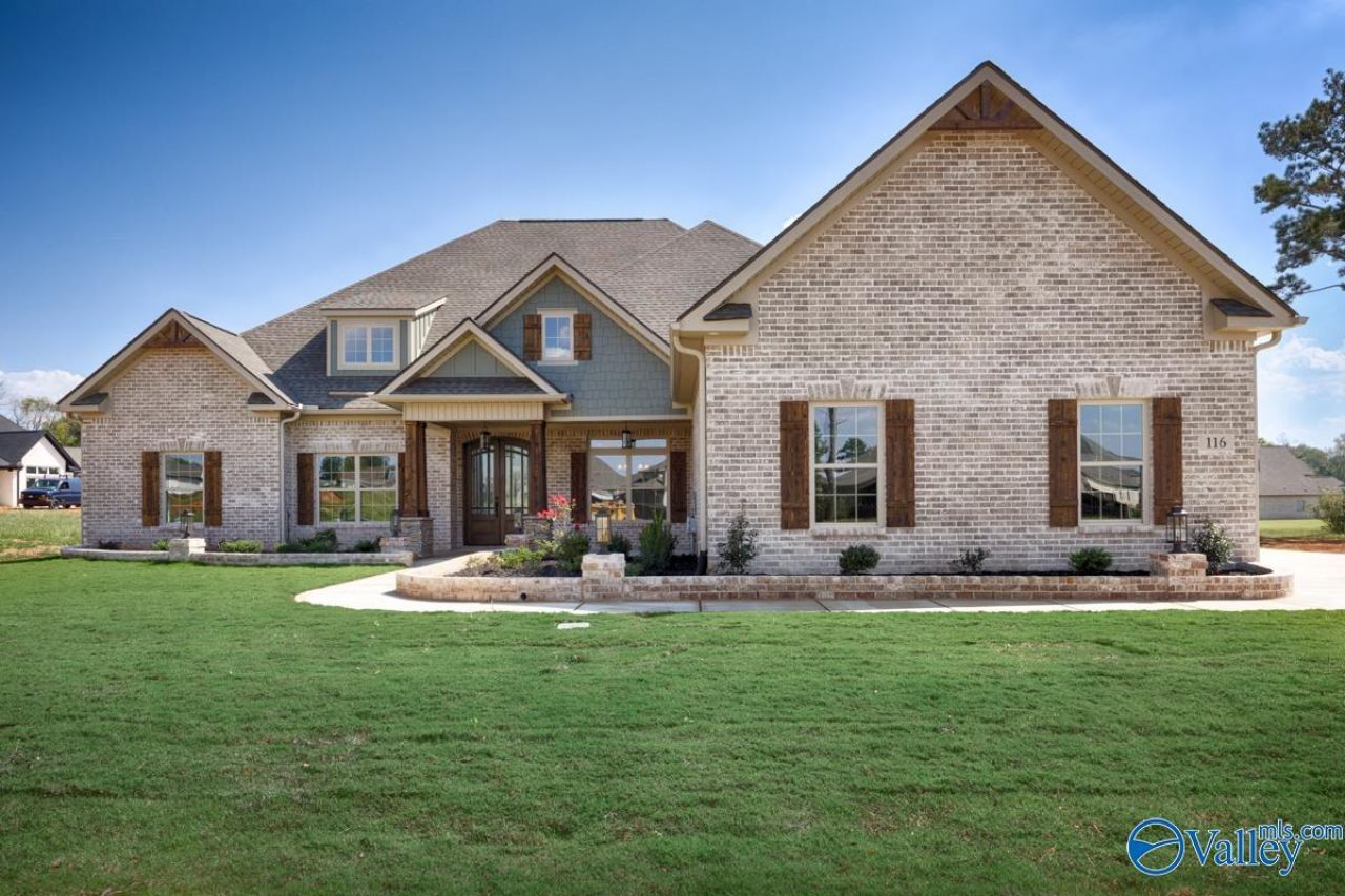 112 Bellawoods Drive, Madison, AL 35756 Main Photo