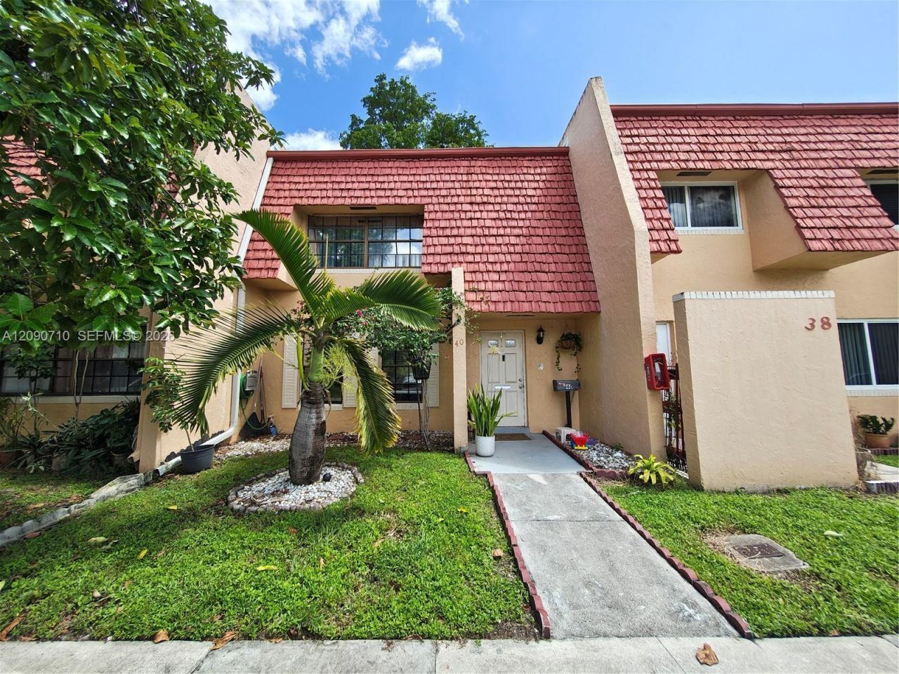 40 Pleasant Hill Ln , Unit 40, Tamarac, FL 33319 Photo