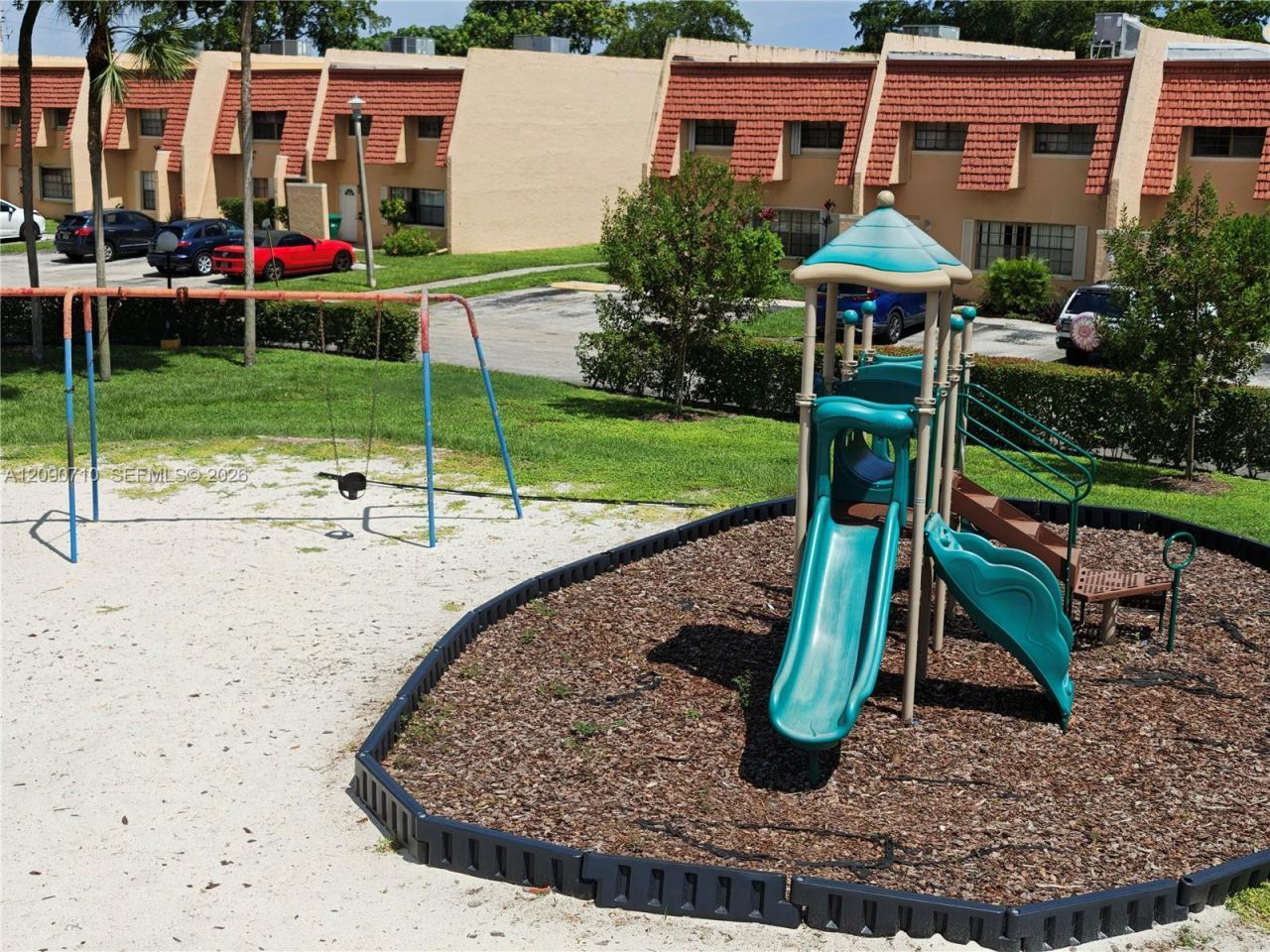 40 Pleasant Hill Ln , Unit 40, Tamarac, FL 33319 Photo