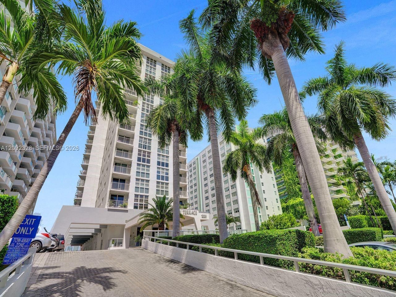 1228 West Ave, Unit 1415, Miami Beach, FL 33139 Photo