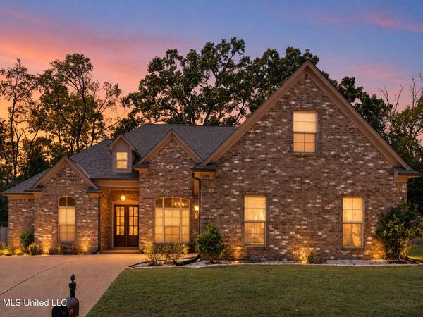 3629 Williams Brooke Lane, Hernando, MS 38632