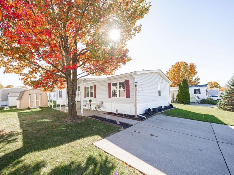 21 Winter Pine Drive, Delaware, OH 43015 Photo 1