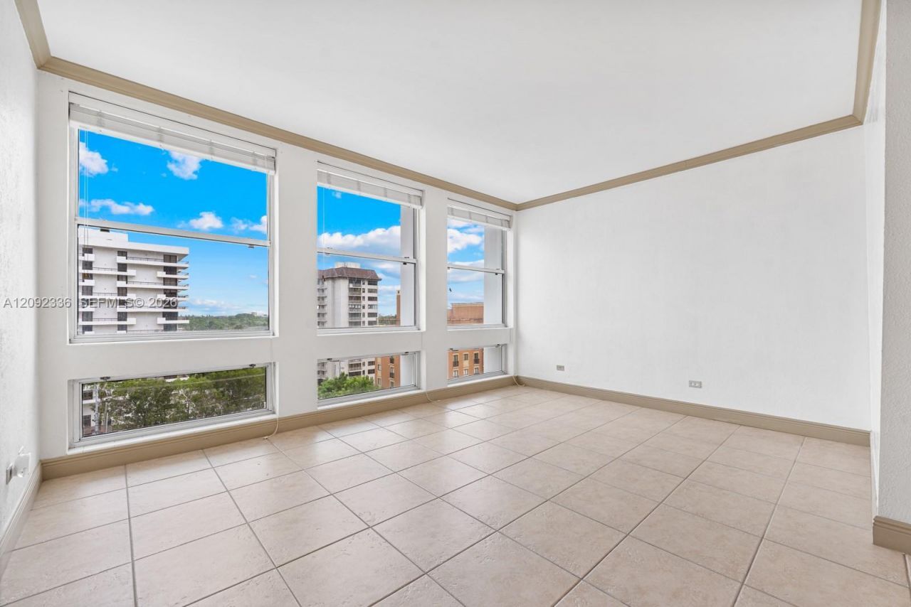 700 Biltmore Way, Unit 814, Coral Gables, FL 33134 Photo