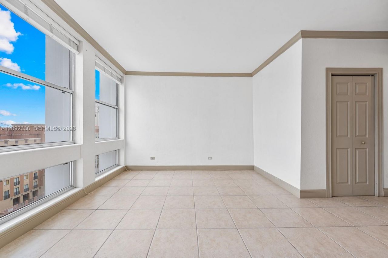 700 Biltmore Way, Unit 814, Coral Gables, FL 33134 Photo