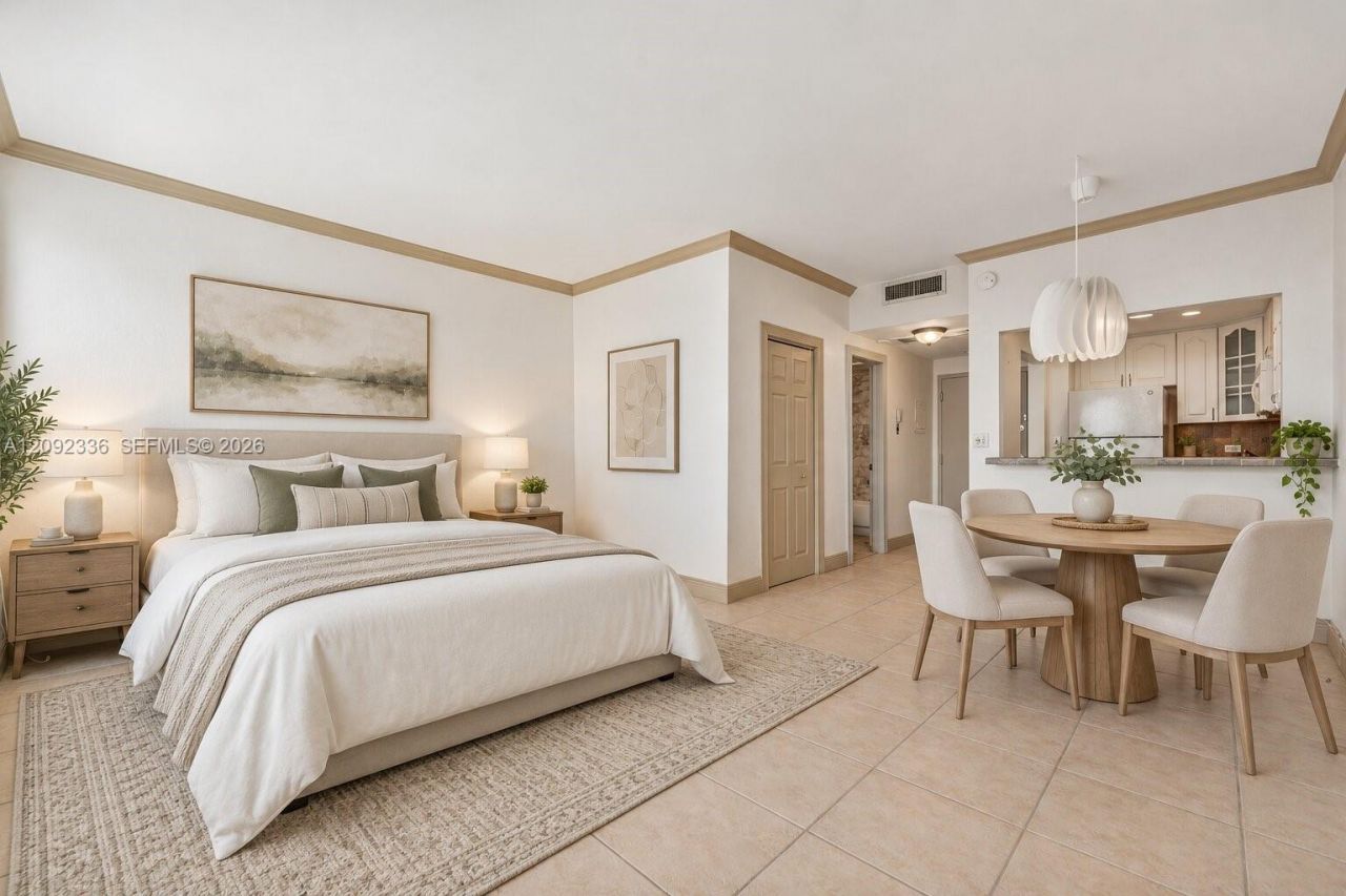 700 Biltmore Way, Unit 814, Coral Gables, FL 33134 Photo