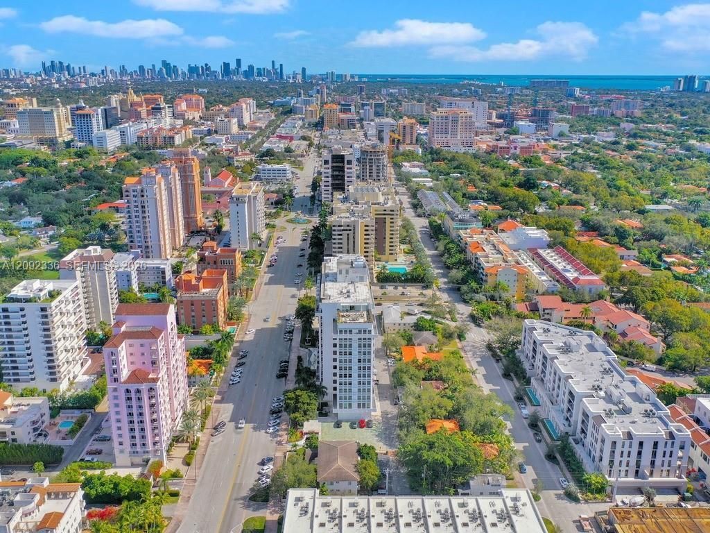 700 Biltmore Way, Unit 814, Coral Gables, FL 33134 Photo