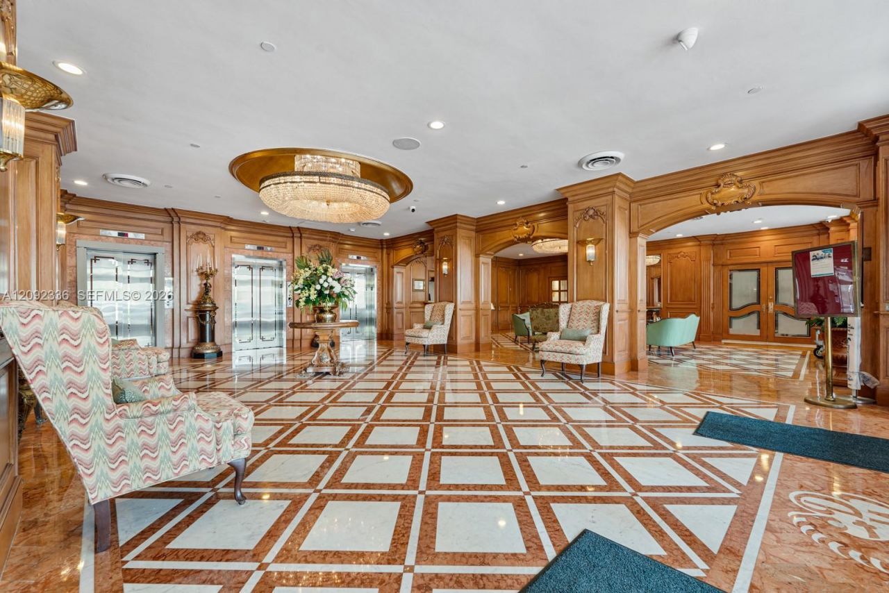 700 Biltmore Way, Unit 814, Coral Gables, FL 33134 Photo