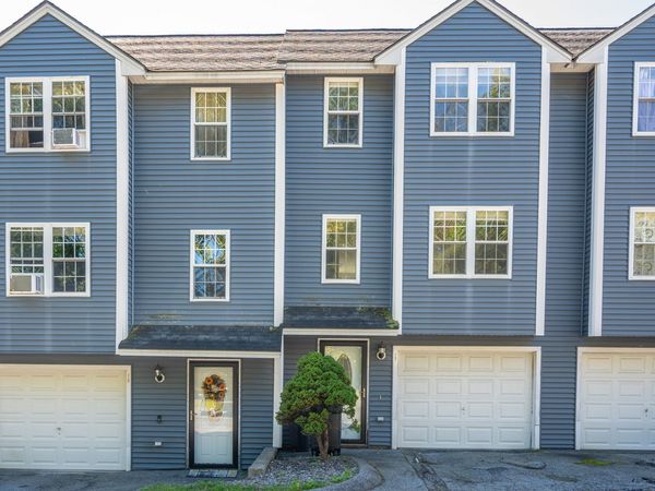 17 Mercury Terrace, Unit 17, Haverhill, MA 01832