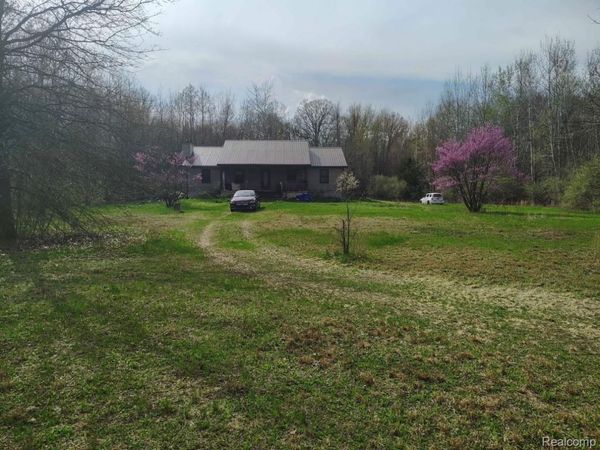 12249 Tuttlehill Road , London Township, Mi 48160