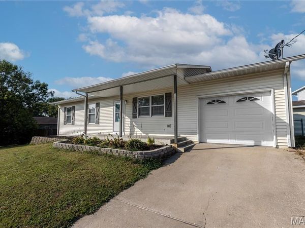 1045 Hannah Street , Jackson, MO 63755