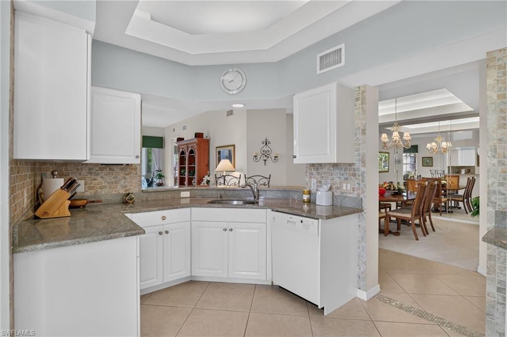 1867 Seville Blvd, Unit 411, Naples, FL 34109 Photo