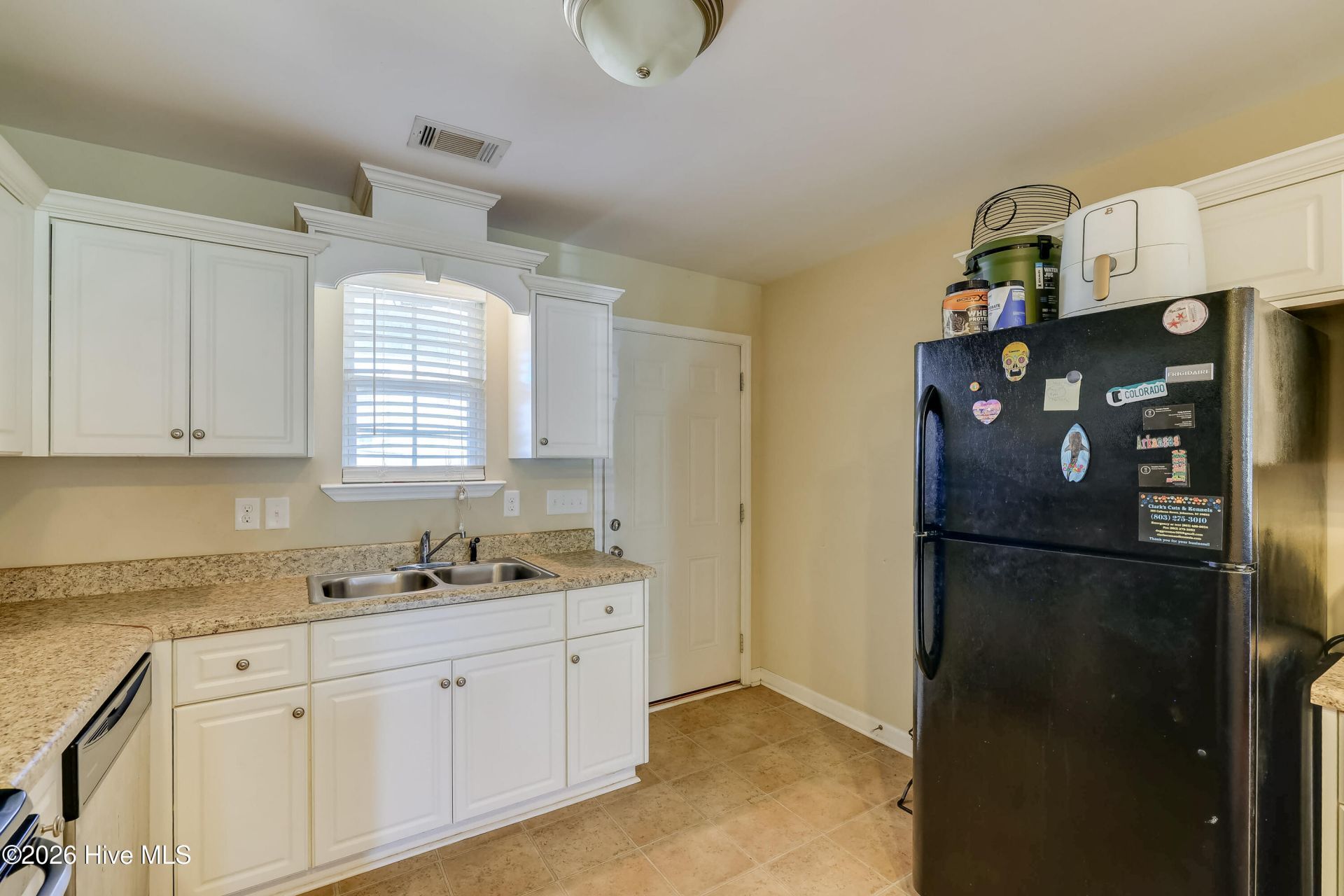 6016 Village West Lane Photo 14