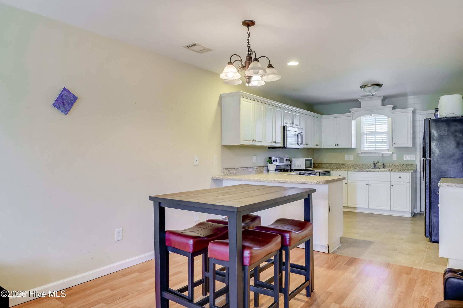 6016 Village West Lane Photo 18