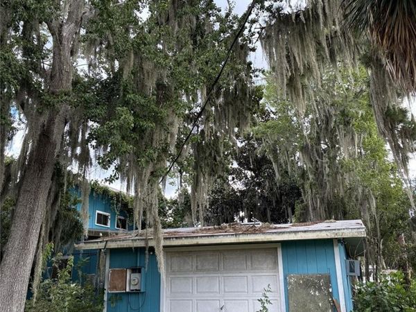 22615 NE 108TH AVENUE ROAD , FORT MC COY, FL 32134