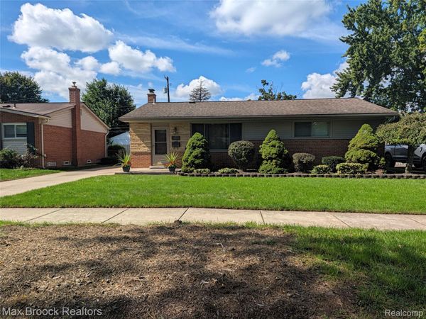 14569 Blue Skies Street , Livonia, Mi 48154