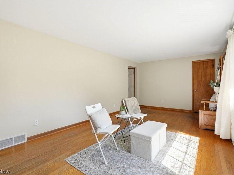 330 Tolbert Street, Wadsworth, OH 44281 Photo 13