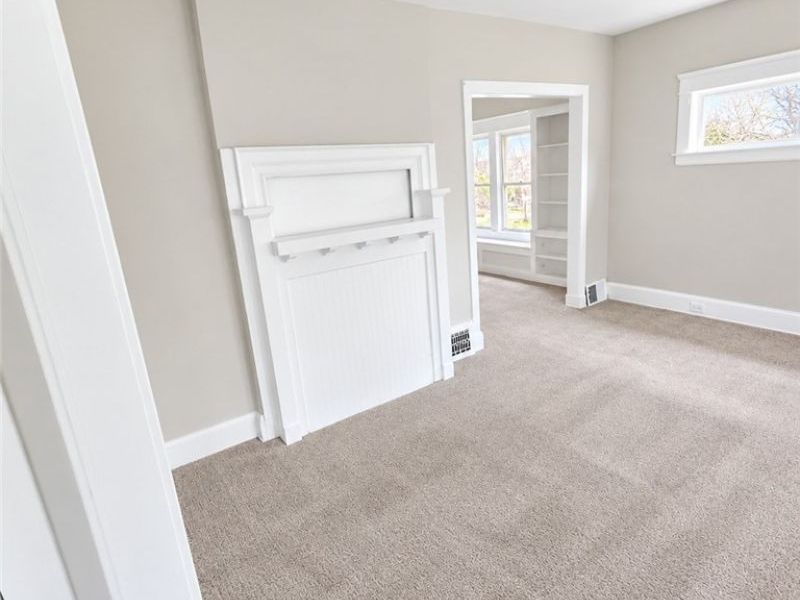 9223 Adams Avenue, Cleveland, OH 44108 Photo 6