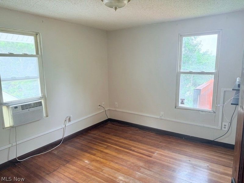 2132 10th Street SW, Akron, OH 44314 Photo 20