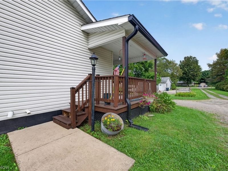 576 School Street, Unit Rear, Tuscarawas, OH 44682 Photo 5