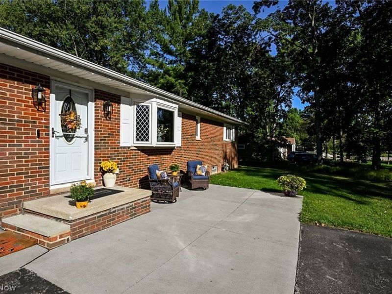 9018 Lowell Lane, Northfield, OH 44067 Photo 3