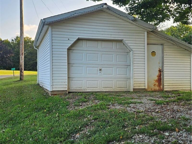 17927 Plantsville Road, Amesville, OH 45711 Photo 21
