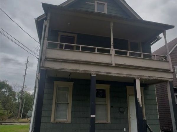1210 Lawrence Road NE, Canton, OH 44705