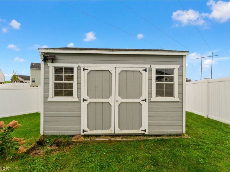 4426 Chevron Circle SW, Massillon, OH 44646 Photo 43